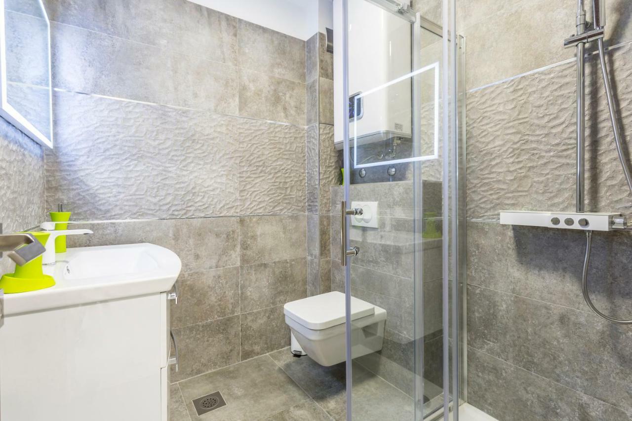 Sea Pearl Luxury Apartment Podstrana Esterno foto