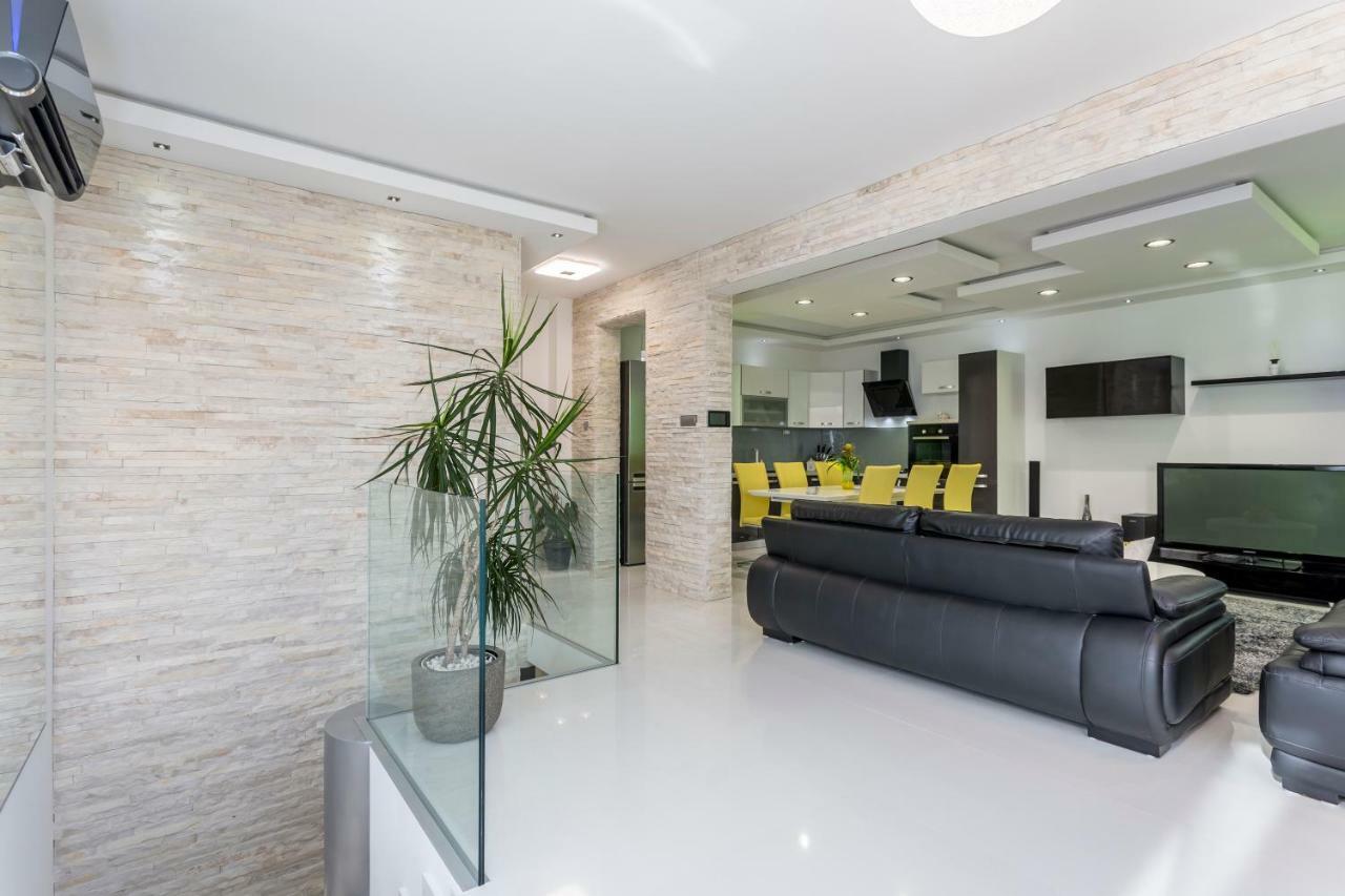 Sea Pearl Luxury Apartment Podstrana Esterno foto